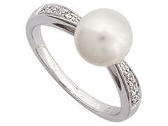 Bague or blanc, perle et diamants