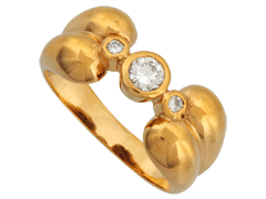 Bague or jaune et diamants